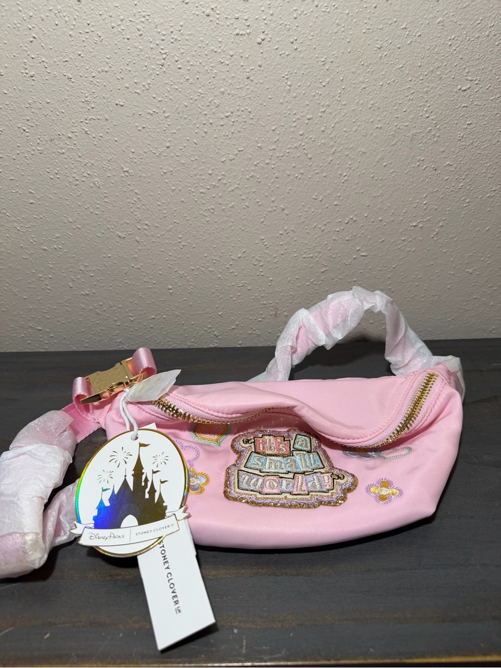 Stoney Clover Lane Pink Embroidered 'It's a Small World' Belt Bag NWT - Picture 6 of 6